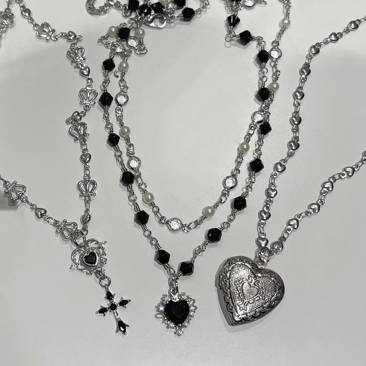HEART EMBELLISHED TWO PIECE SET IN BLACK main image 0